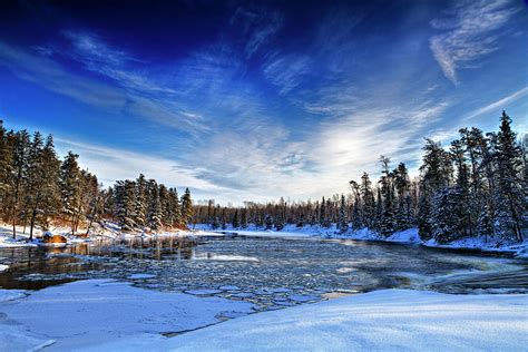  When Love Awakens: A Symphony of Desire and Destiny Amidst the Frozen Tundra